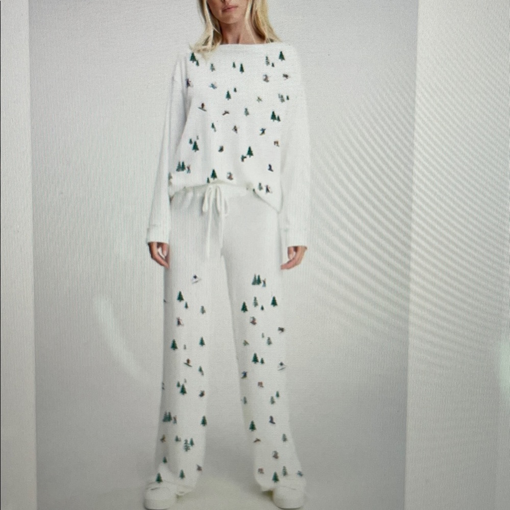 Christmas Forest Print Soft Loungewear Set in Ivory